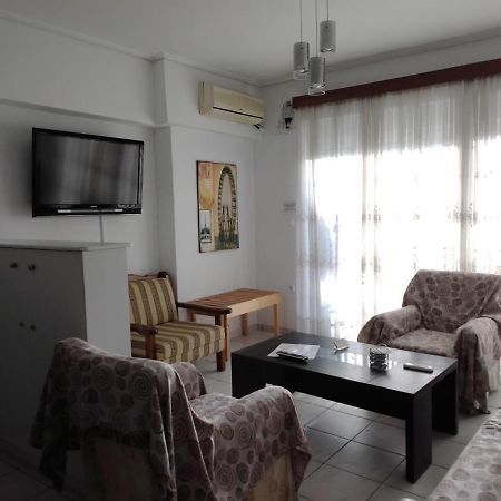 Suite Home Athènes Extérieur photo